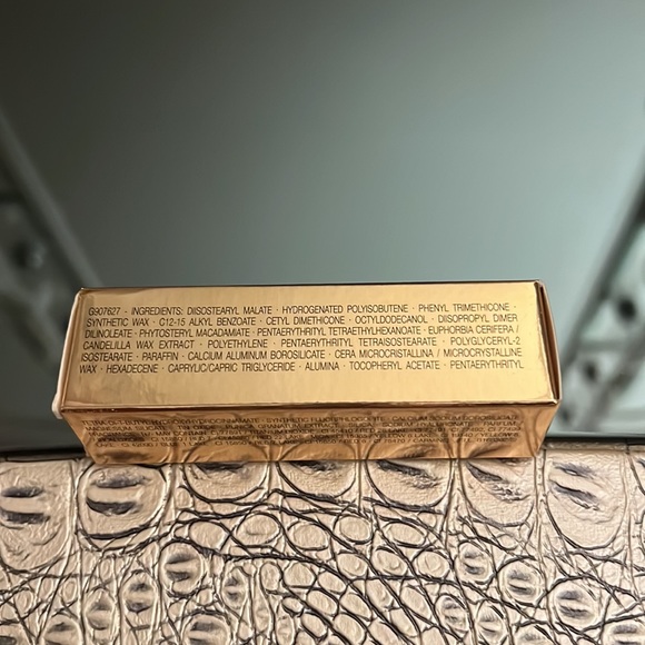 NIB! YSL Rouge Volupte Shine Lipstick In Color #12 Corail Incandescent. - Picture 7 of 10